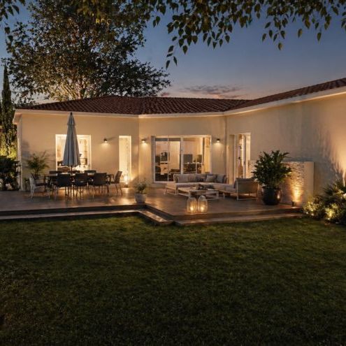 Maison neuve 110 m² à Sénas terrain viabilisé 751 m² garage 20 m² suite parentale 3 chambres proche écoles commodités transports idéale famille retraités