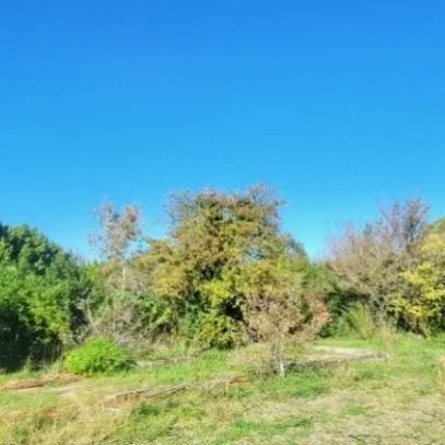 Terrain à bâtir 337 m² en quartier résidentiel calme à Mouriès