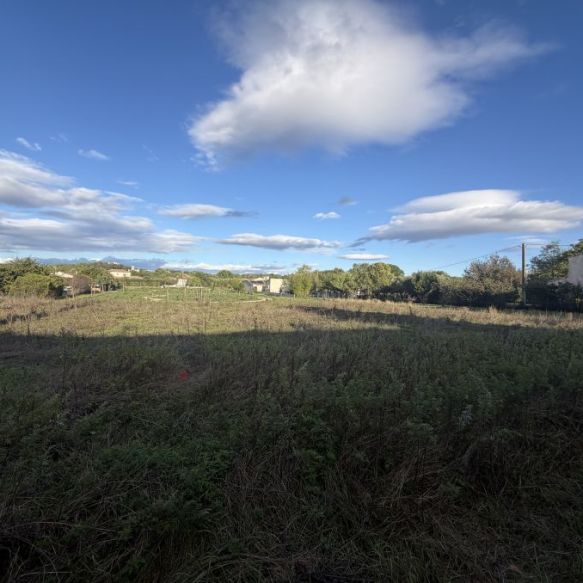 Terrain à vendre 585m2