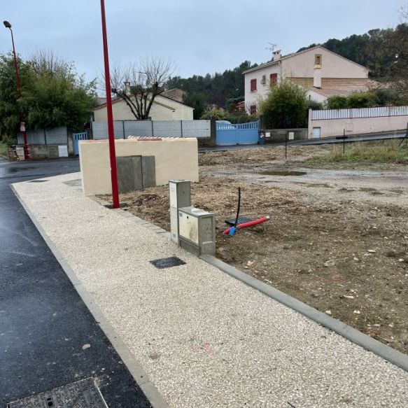 terrain 15 kms de MONTPELLIER