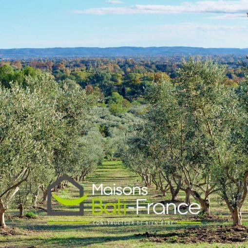 Terrain à bâtir 950 m² à Raphèle-lès-Arles (13280) – lotissement recherché, proche écoles et commodités, permis déposable