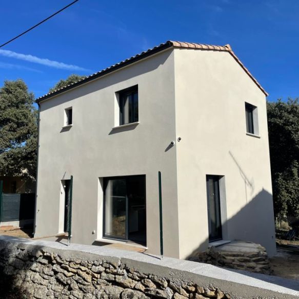 Maison neuve à étage de 85 m² à bâtir sur terrain viabilisé de 437 m² – Lotissement recherché à Istres (13800), proche commerces, écoles et transports