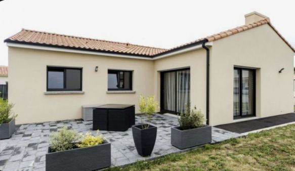 Maison neuve 3 pièces sur terrain de 350m2 à Villevielle