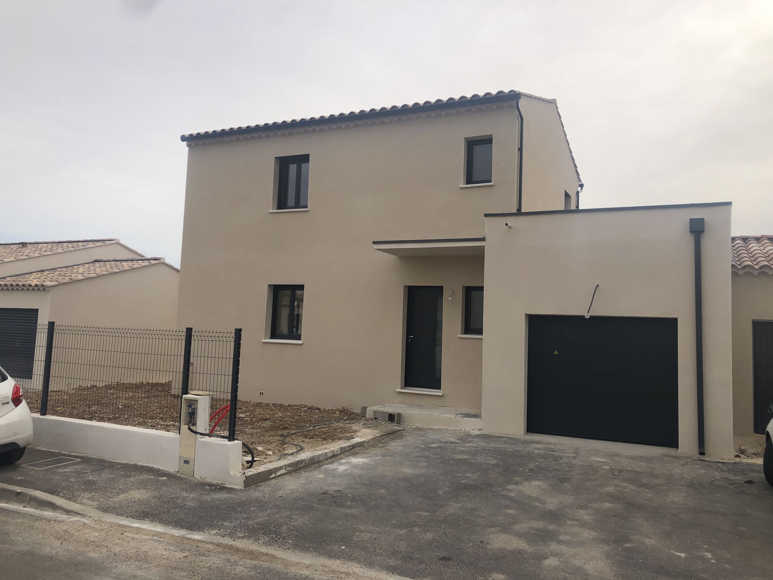 Réalisation d'une maison etages à Raphèle Les Arles 13280