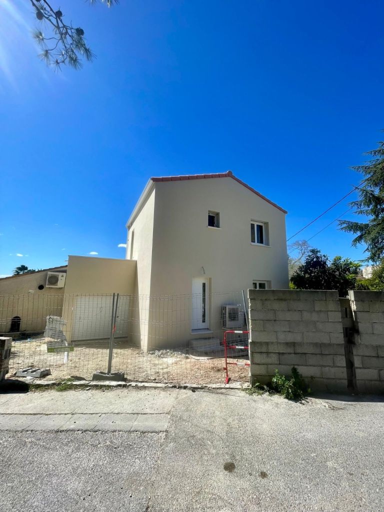 Réalisation d'une maison etages à clarensac 30870